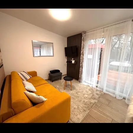 Apartamento Riverside Szigetkoez *