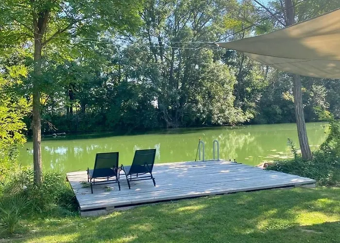 Riverside Szigetkoez *